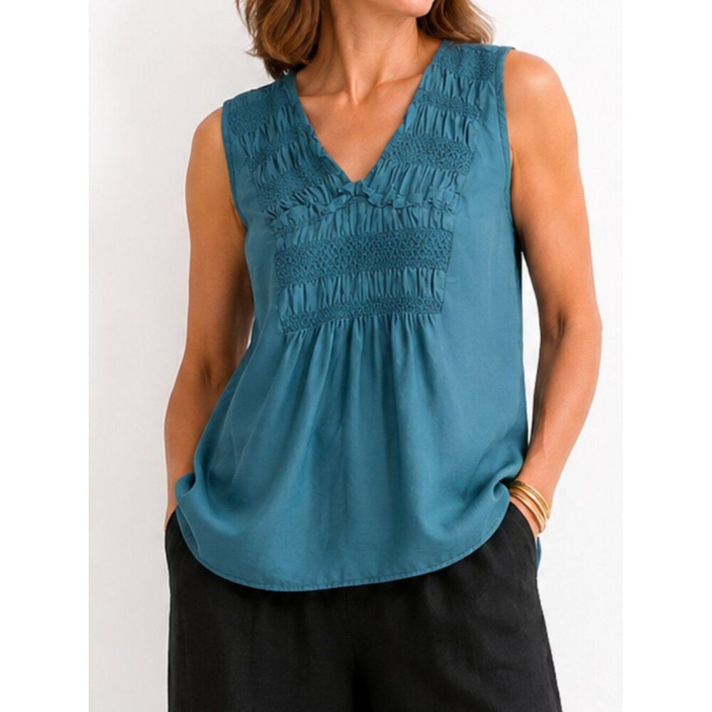J. Jill Silk Blend Sleeveless Tank Top Size Medium Teal Smocked V-Neck Boho